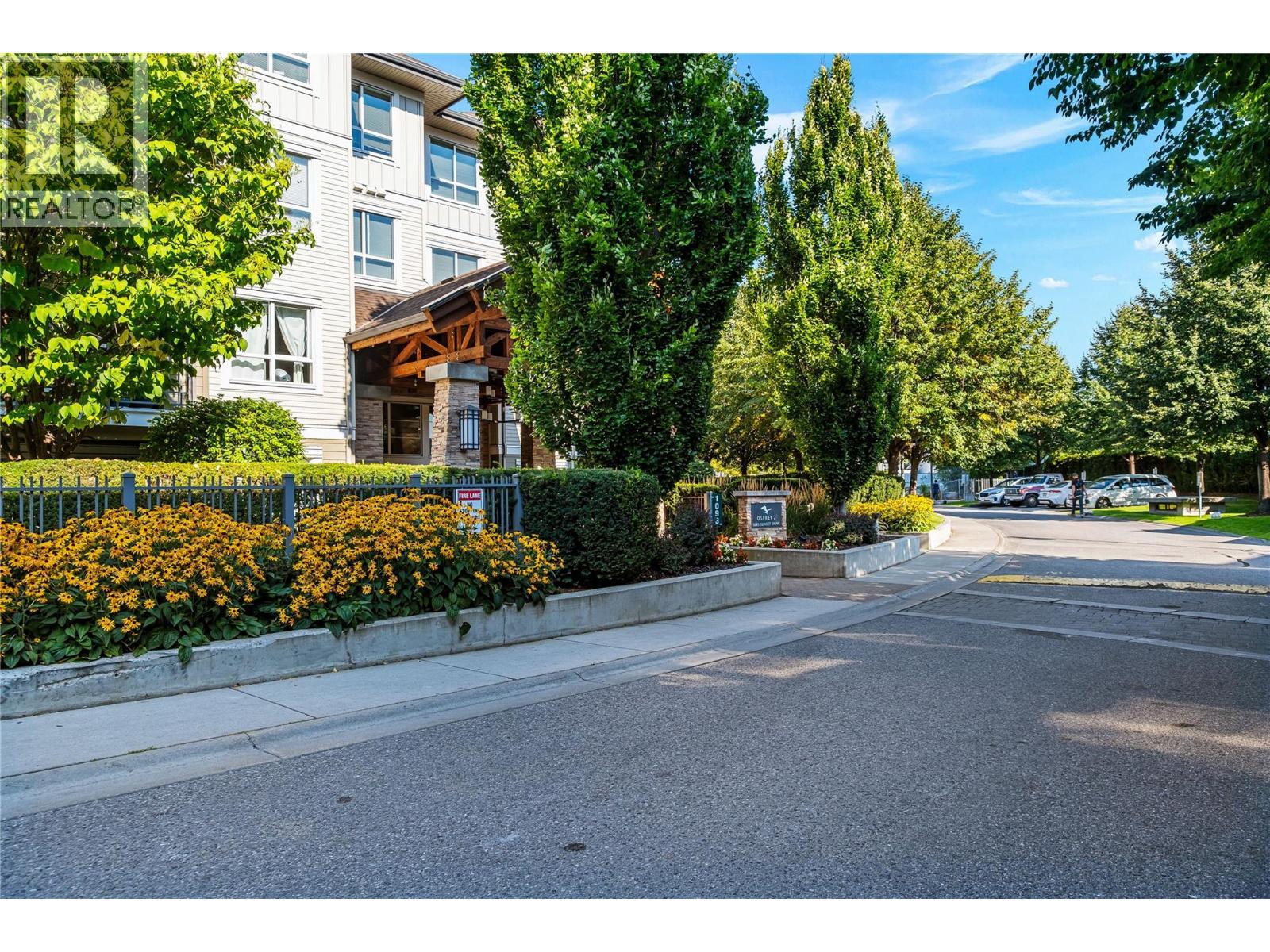 1093 Sunset Drive Unit# 307, Kelowna, BC - Outdoor