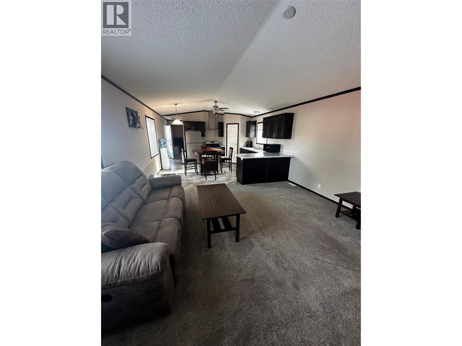 5207 43 Street, Chetwynd, BC