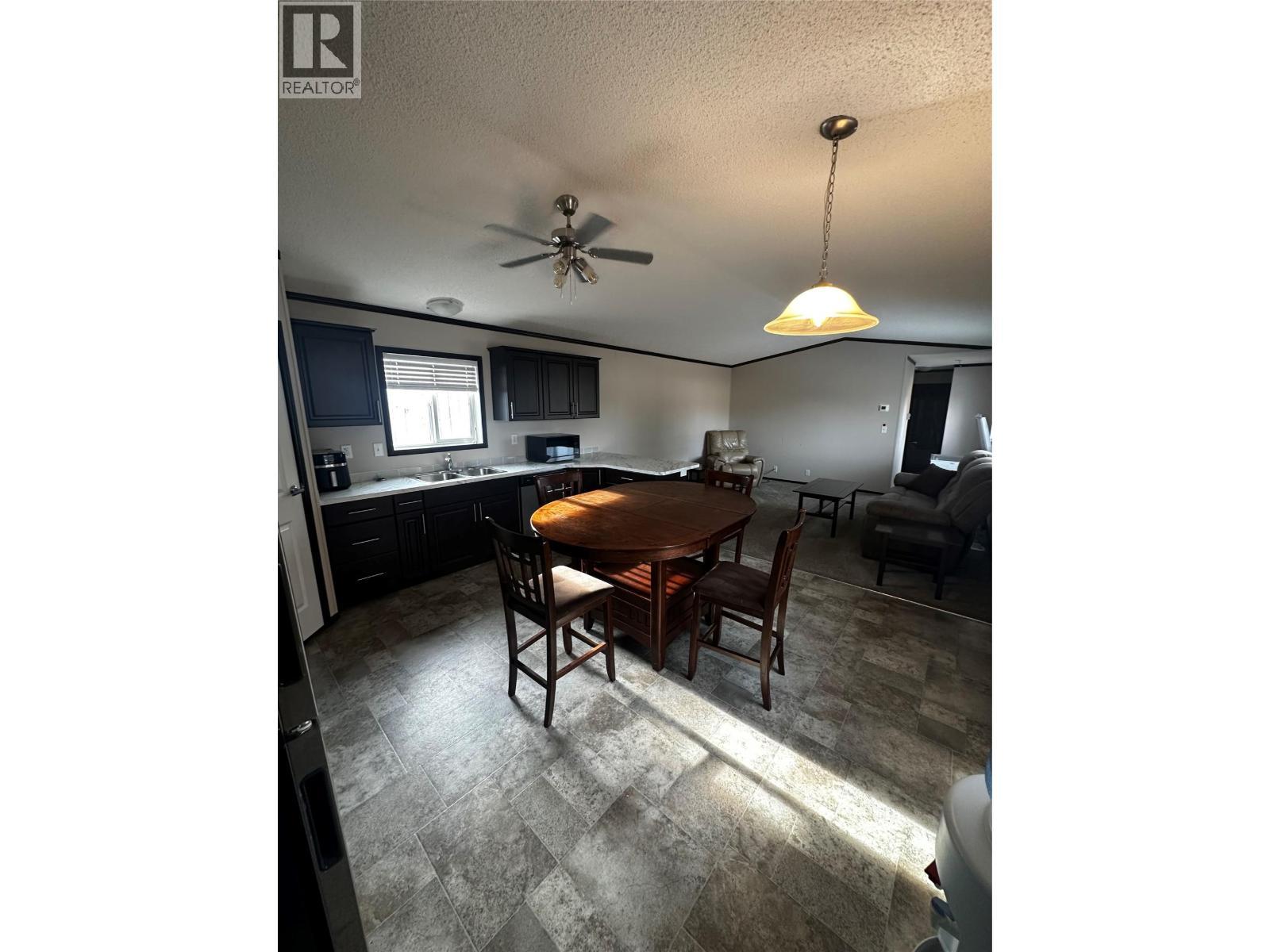 5207 43 Street, Chetwynd, BC