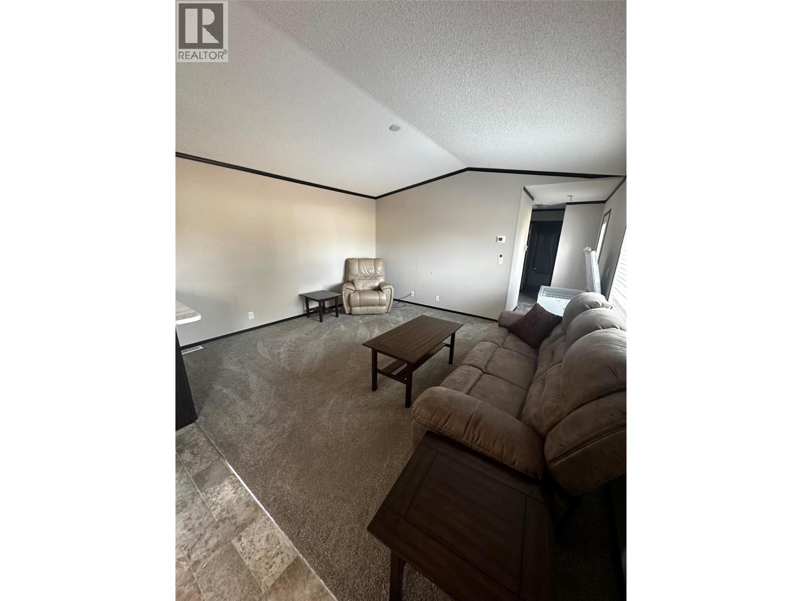 5207 43 Street, Chetwynd, BC