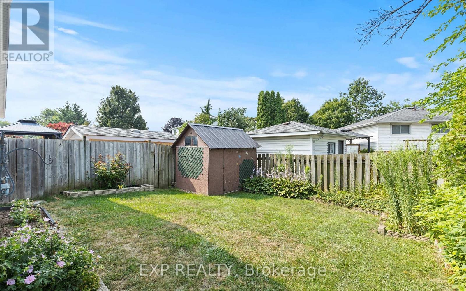 Upper - 6 Mccordick Drive, St. Catharines, ON - Outdoor