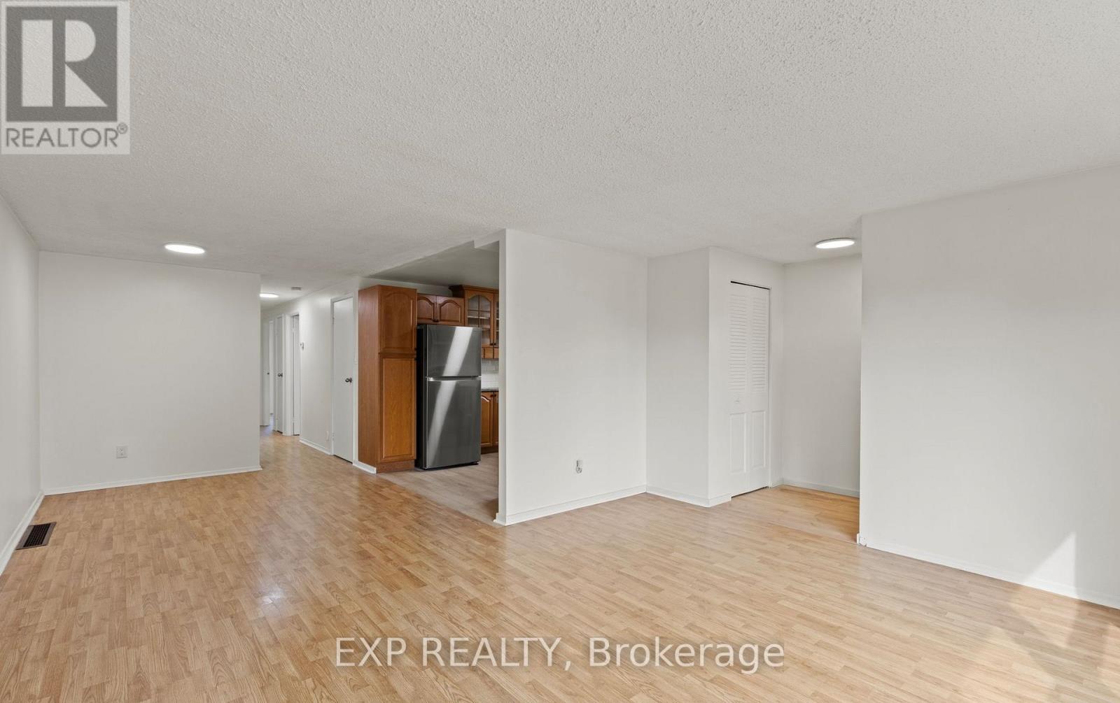 Upper - 6 Mccordick Drive, St. Catharines, ON - Indoor