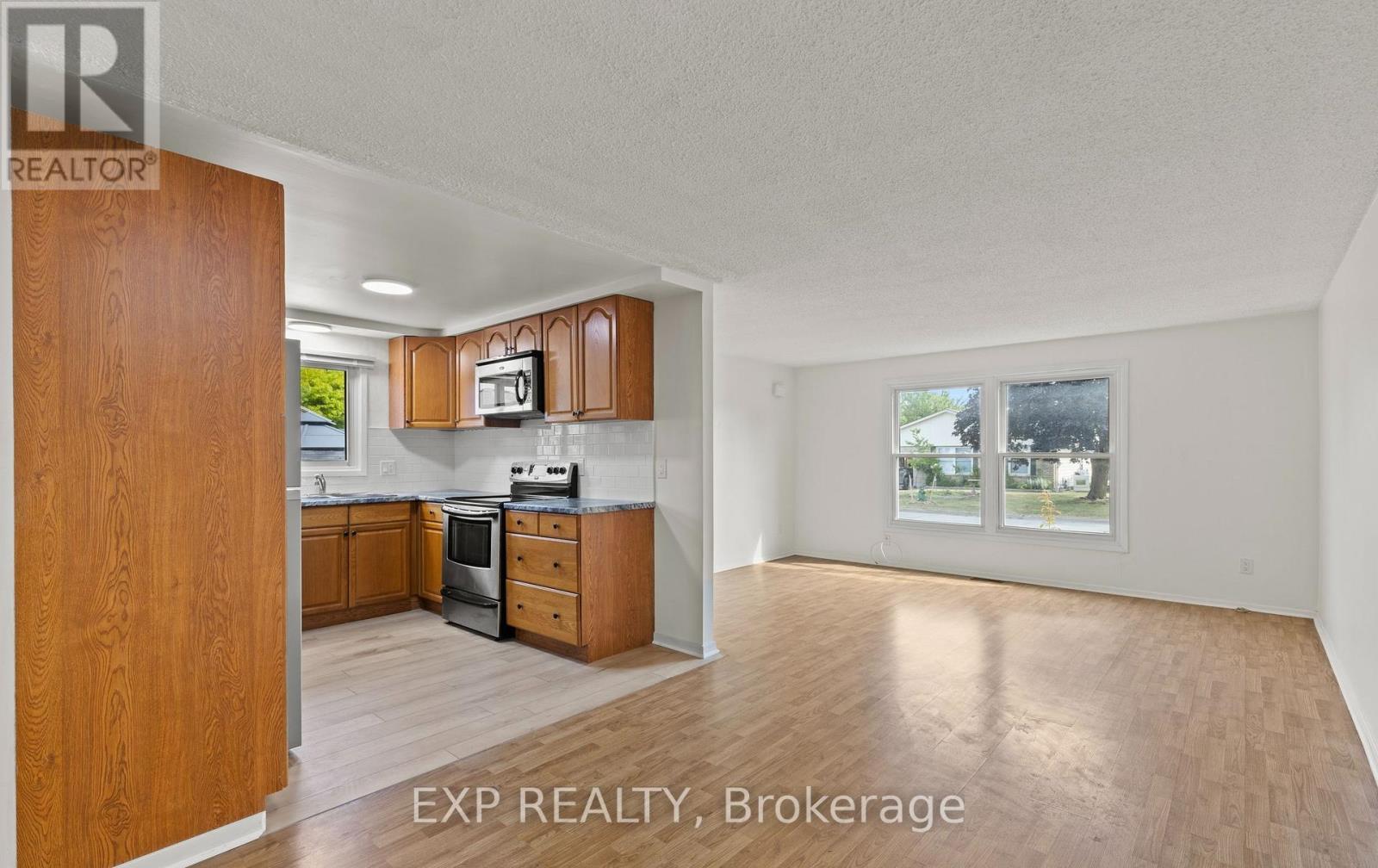 Upper - 6 Mccordick Drive, St. Catharines, ON - Indoor