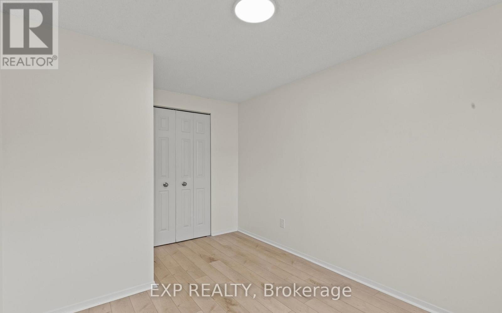 Upper - 6 Mccordick Drive, St. Catharines, ON - Indoor Photo Showing Other Room