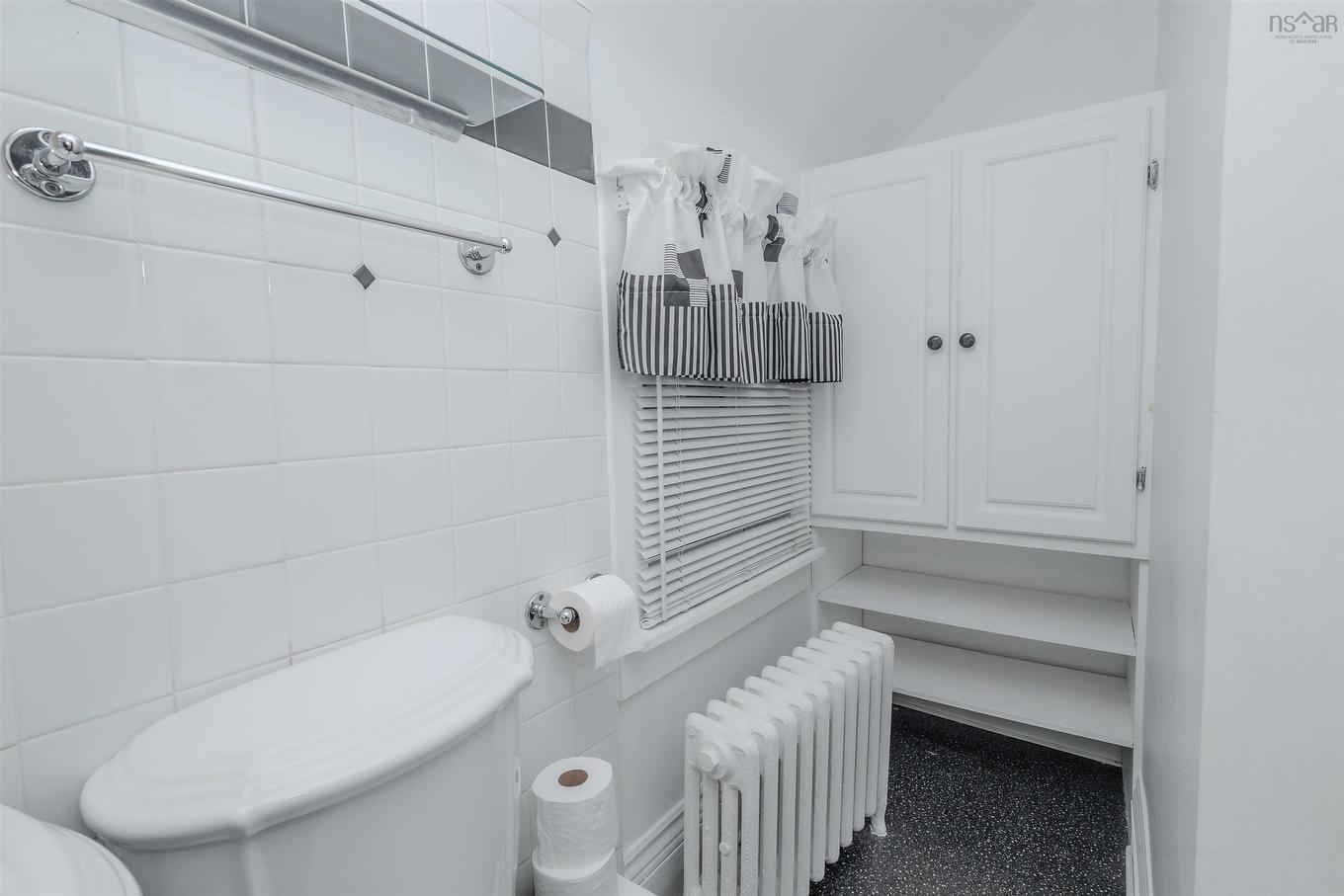 370 Hudson Street, New Waterford, NS