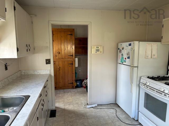 9658 Highway 215, Walton, NS