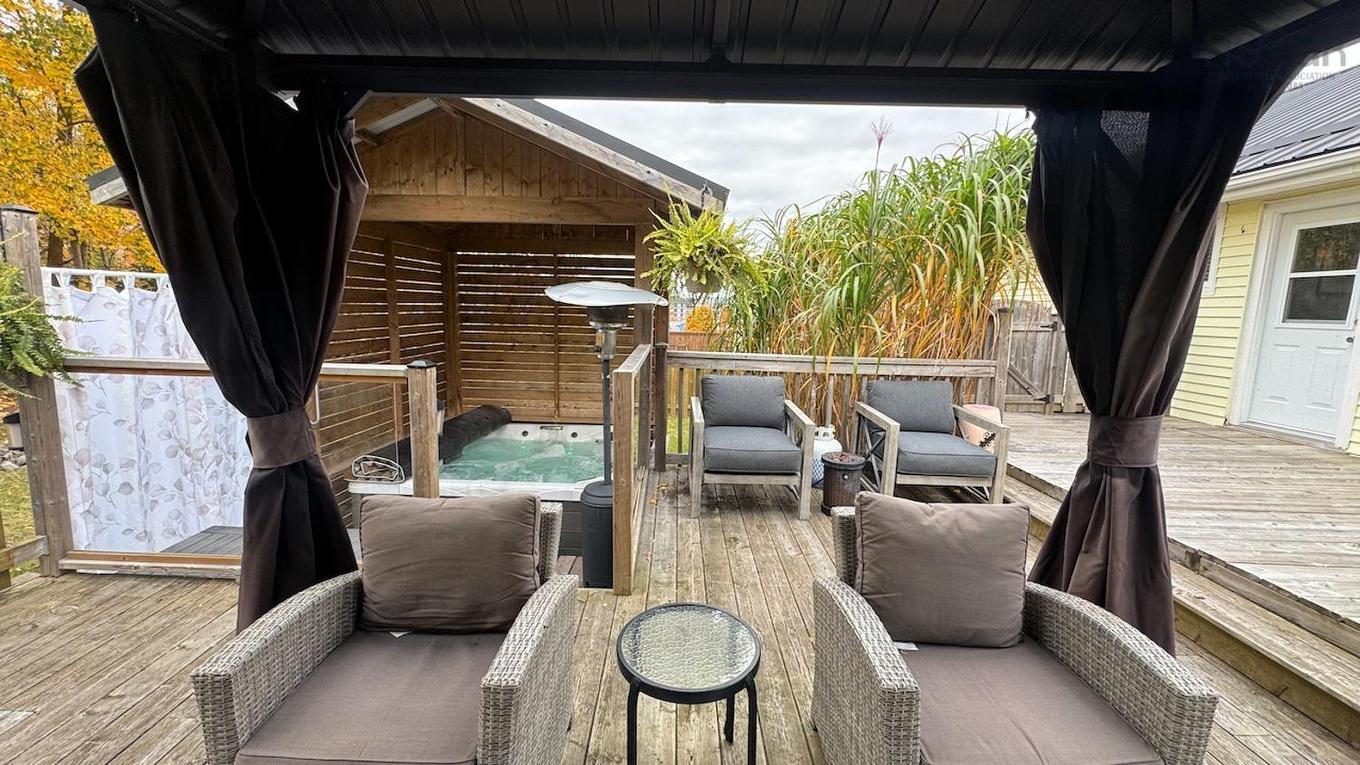 30 South Street, Truro, NS