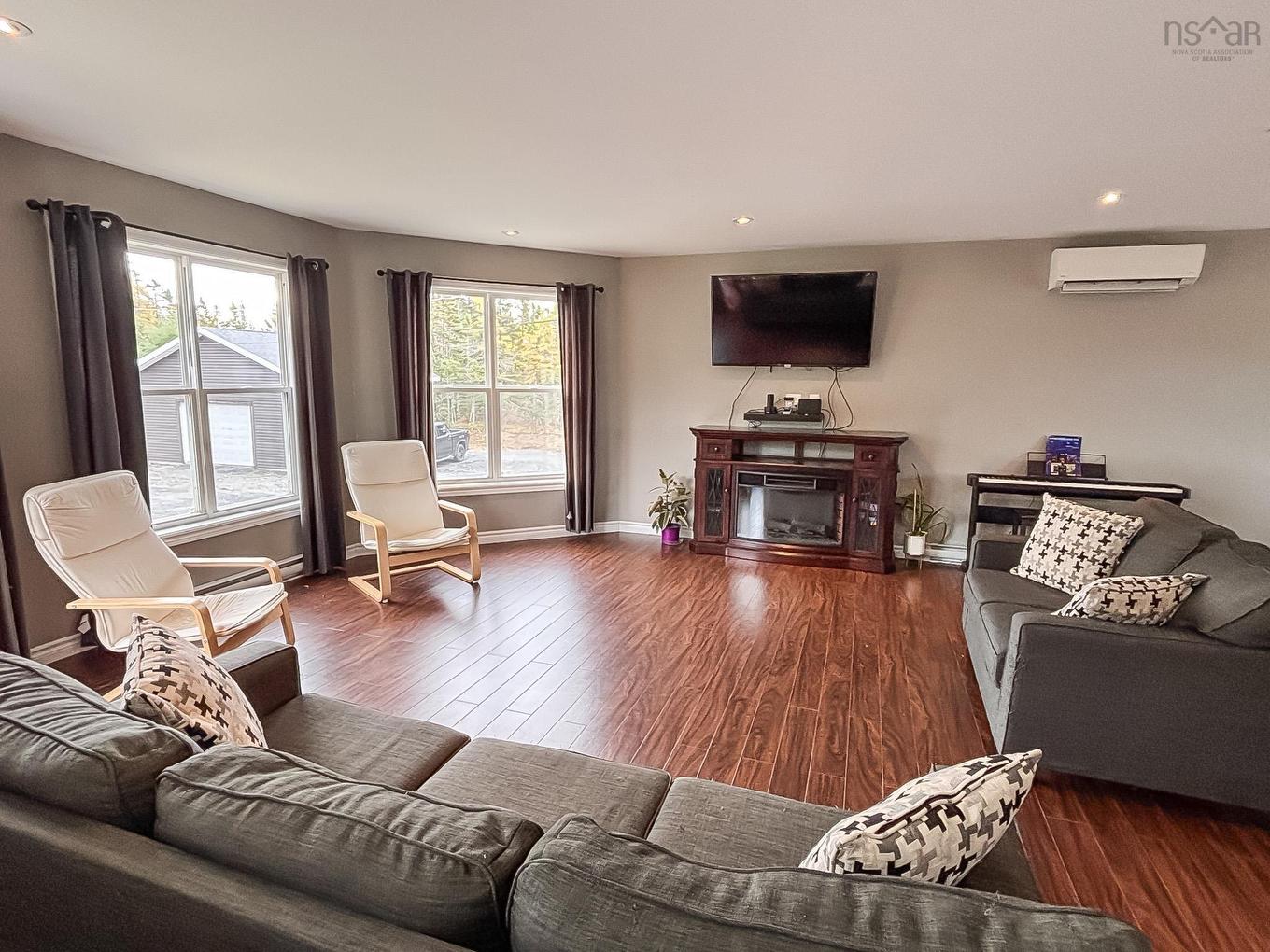 2120 Highway 332, Bayport, NS