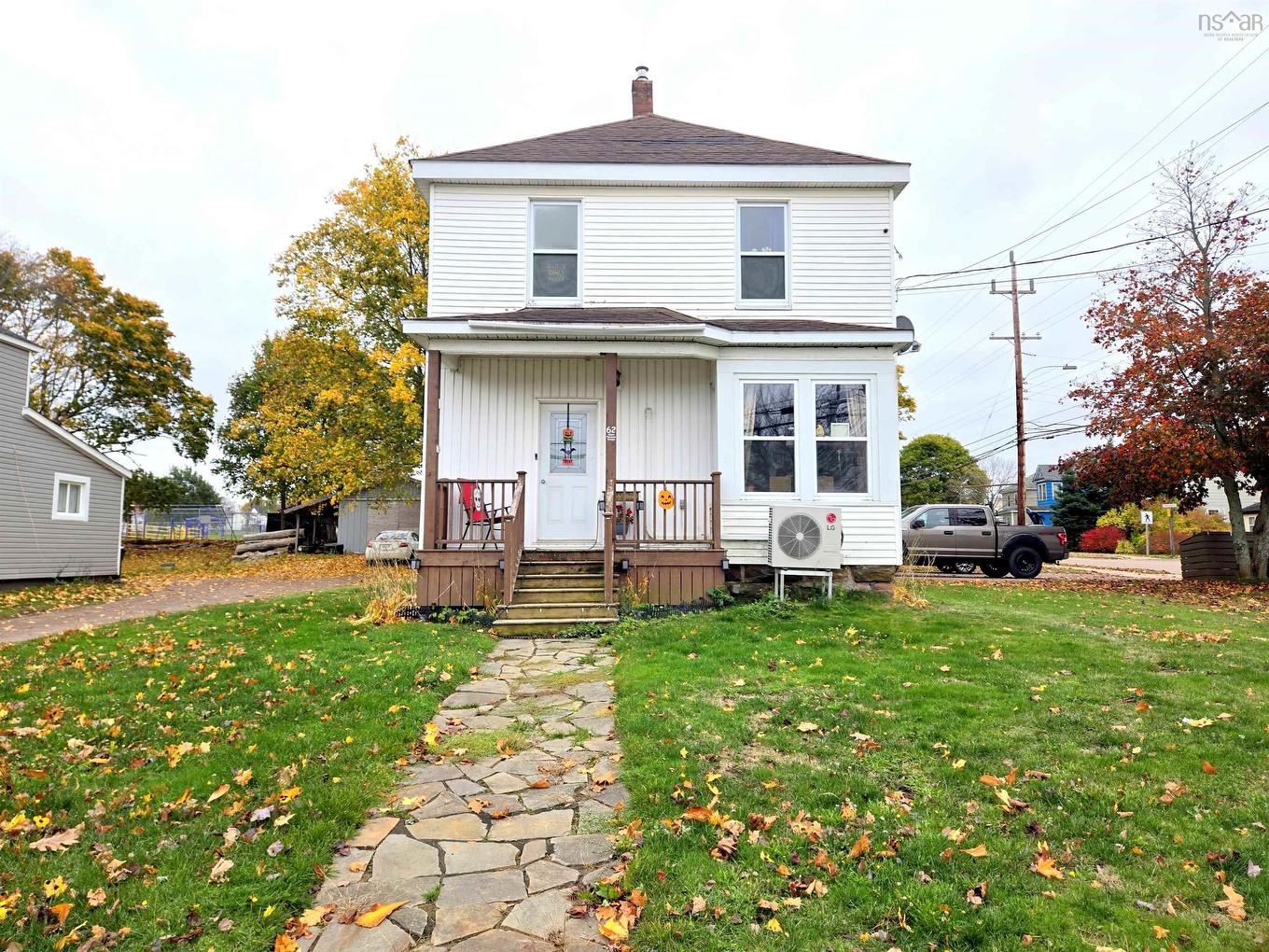 62 West Pleasant Street, Amherst, NS