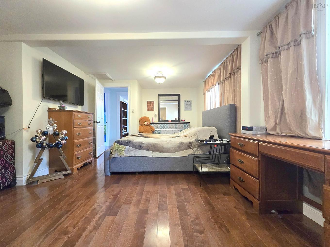 62 West Pleasant Street, Amherst, NS