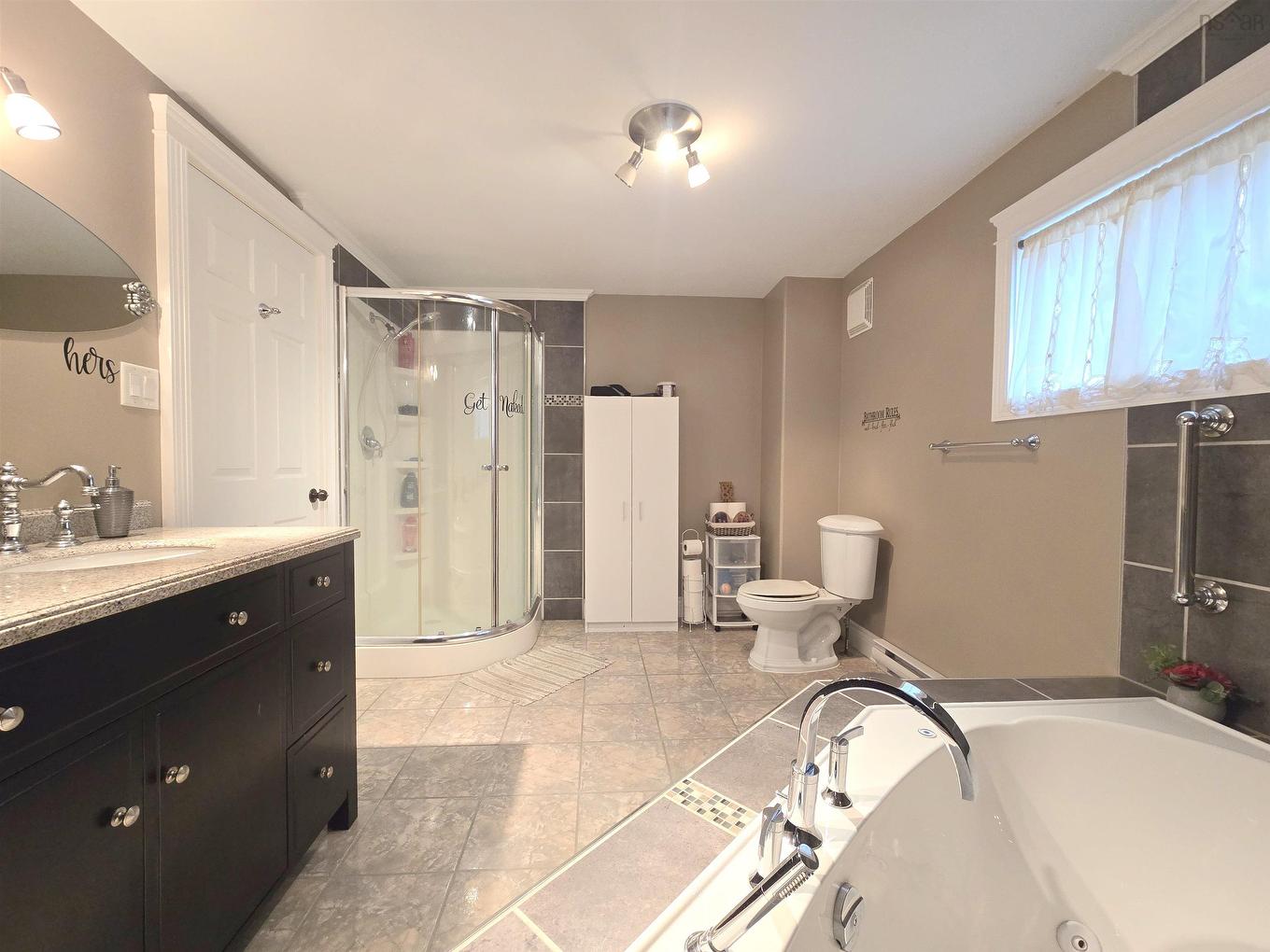 62 West Pleasant Street, Amherst, NS