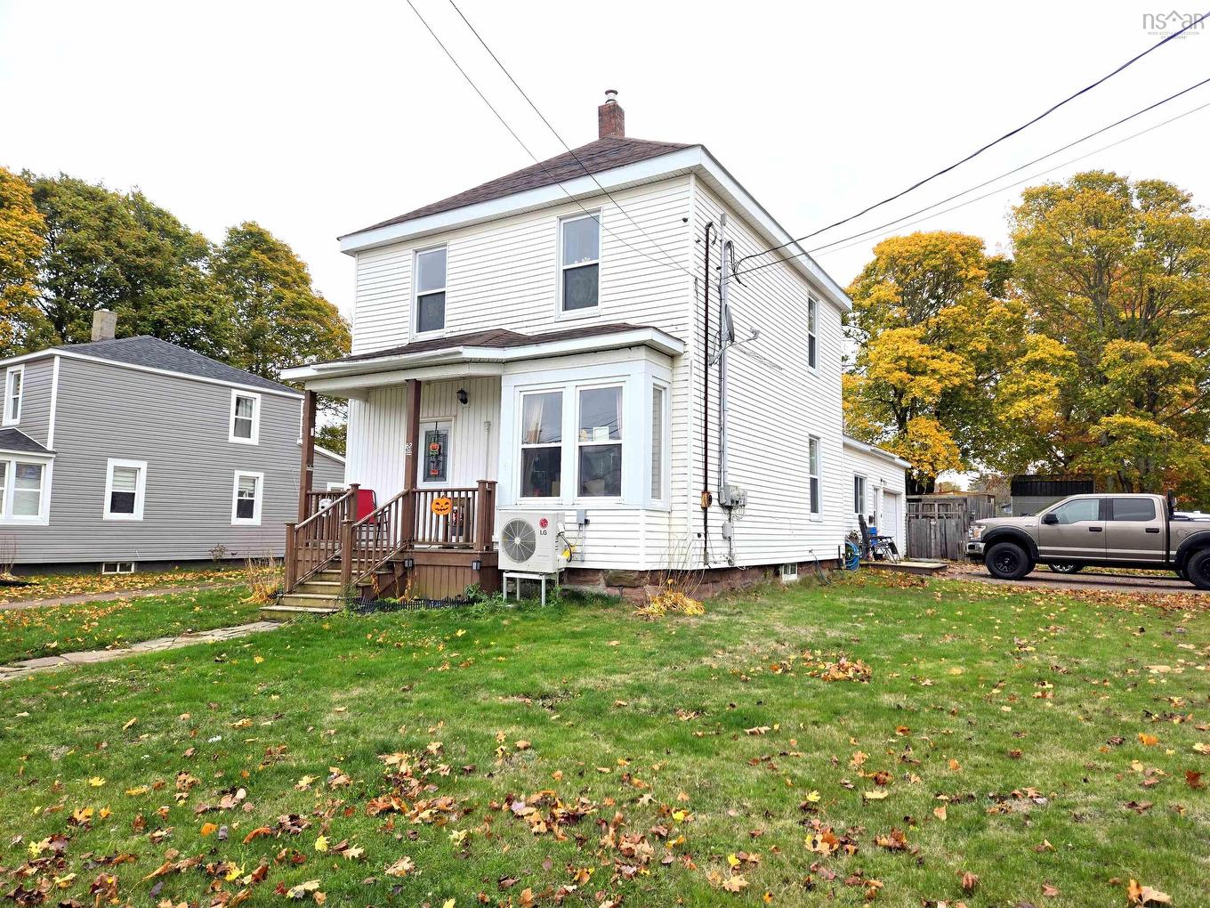 62 West Pleasant Street, Amherst, NS