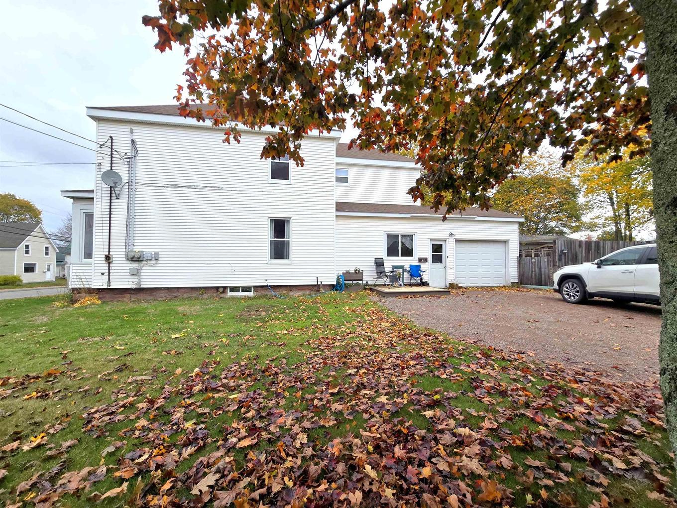 62 West Pleasant Street, Amherst, NS