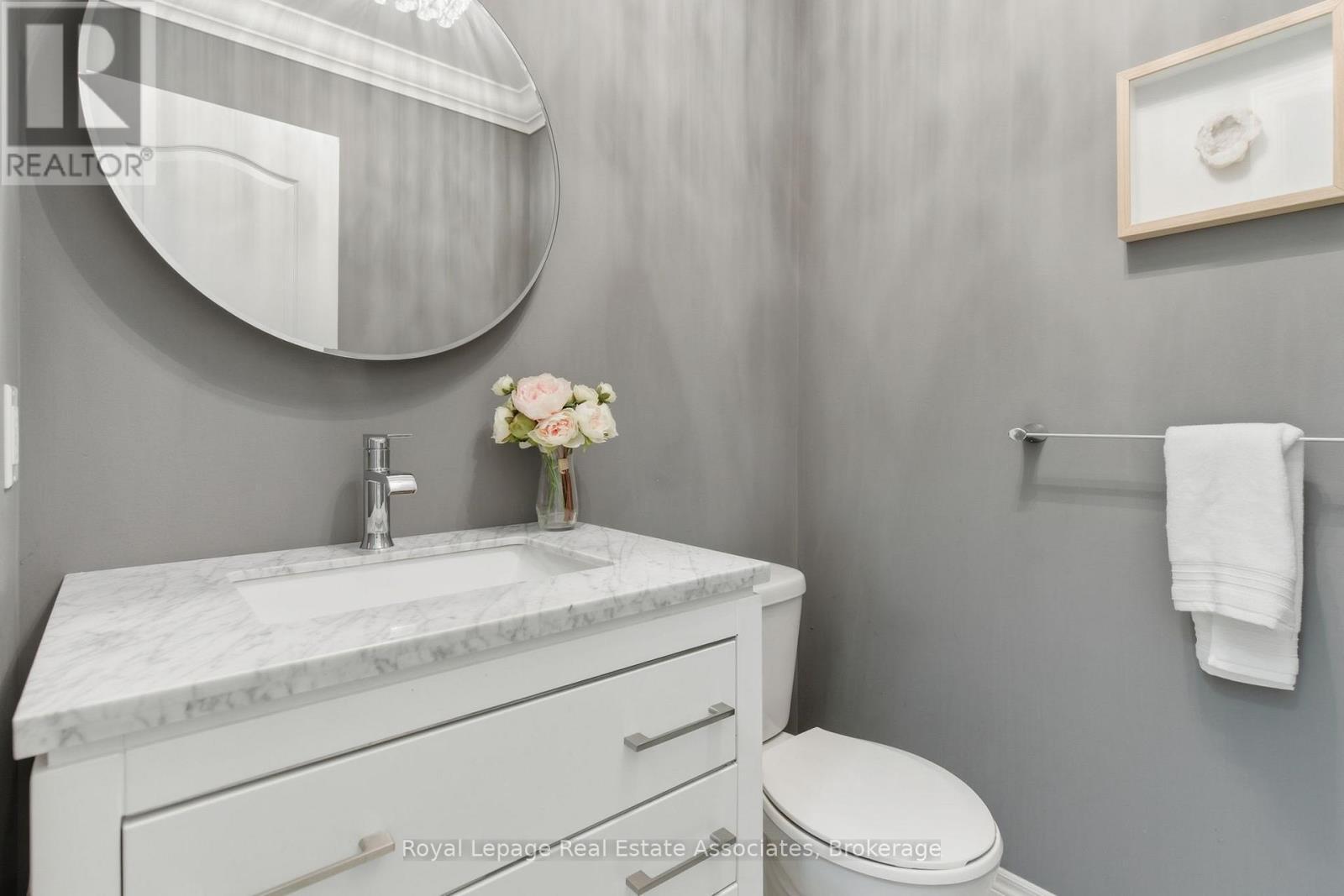 20 - 421 Kitty Murray Lane, Hamilton, ON - Indoor Photo Showing Bathroom