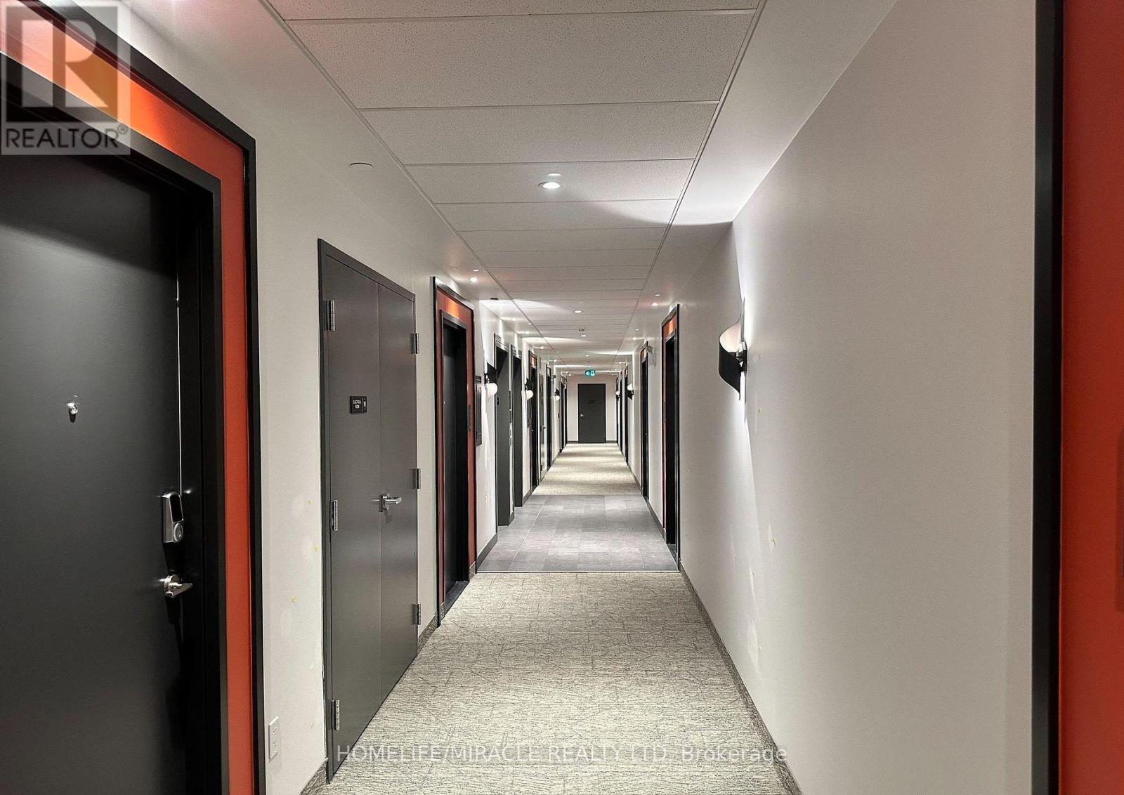 210 - 312 Erb Street W, Waterloo, ON - Indoor Photo Showing Other Room