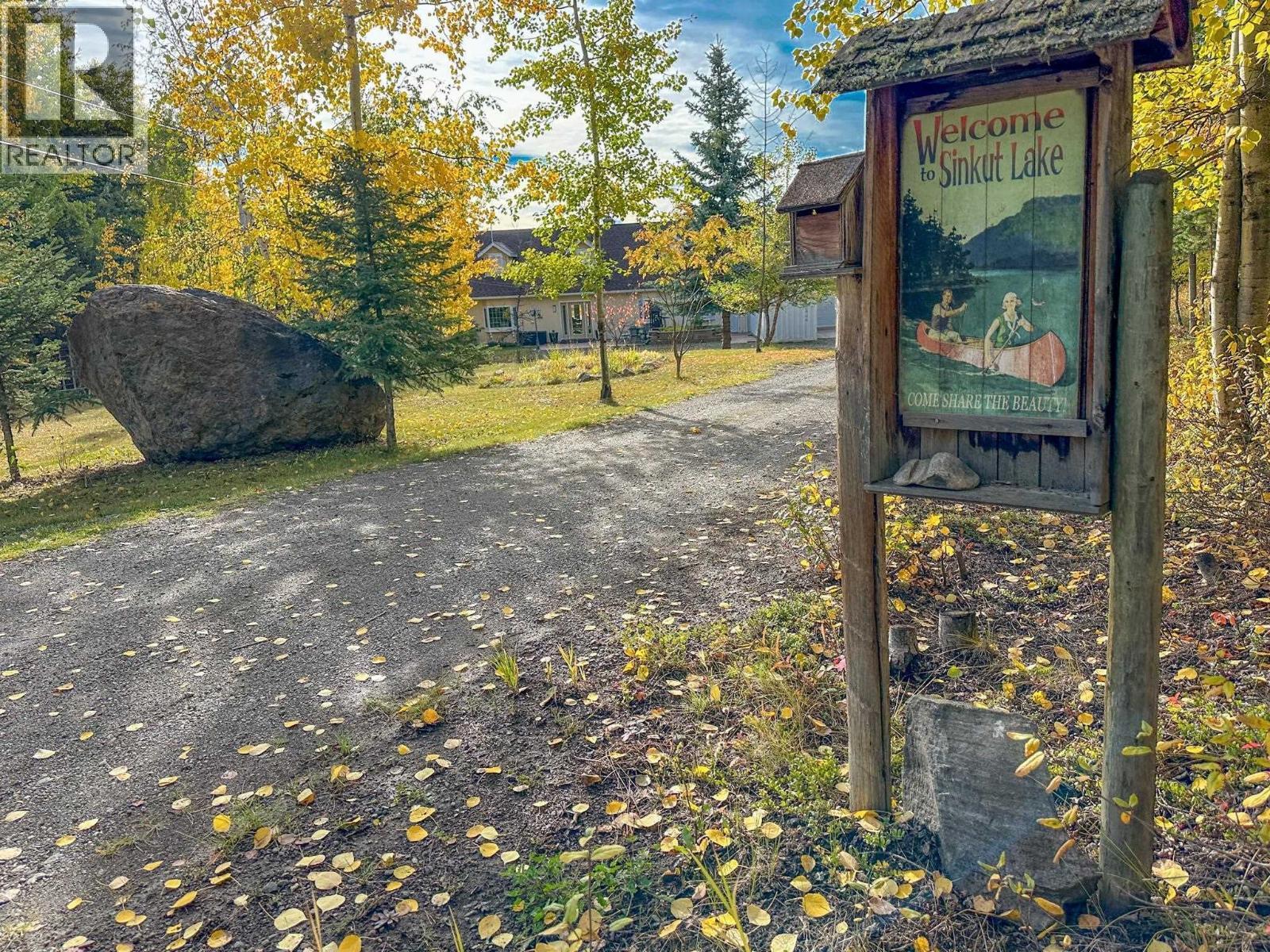 8137 Sinkut Lake Road, Vanderhoof, BC - Outdoor