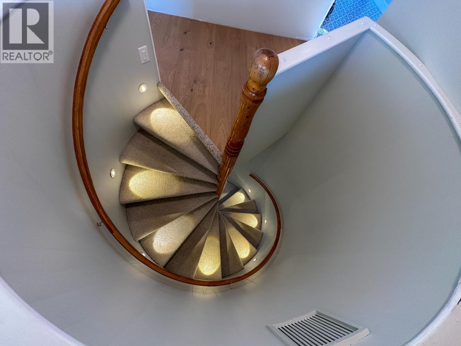 8137 Sinkut Lake Road, Vanderhoof, BC - Indoor Photo Showing Other Room