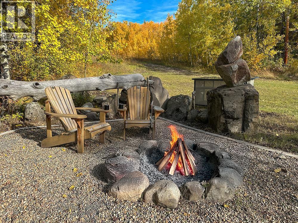 8137 Sinkut Lake Road, Vanderhoof, BC - Outdoor