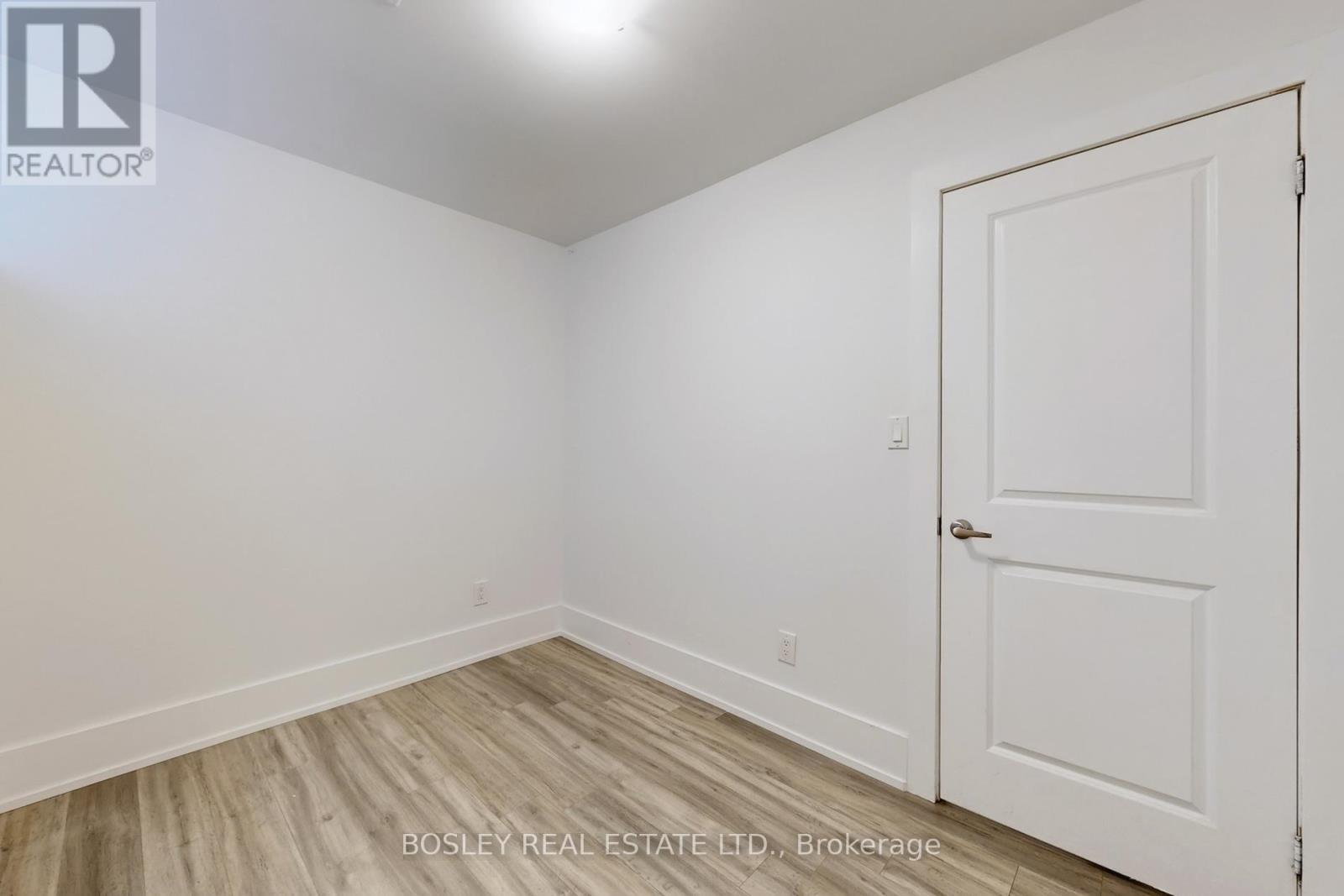 Lower - 33 Lawlor Avenue, Toronto, ON - Indoor Photo Showing Other Room