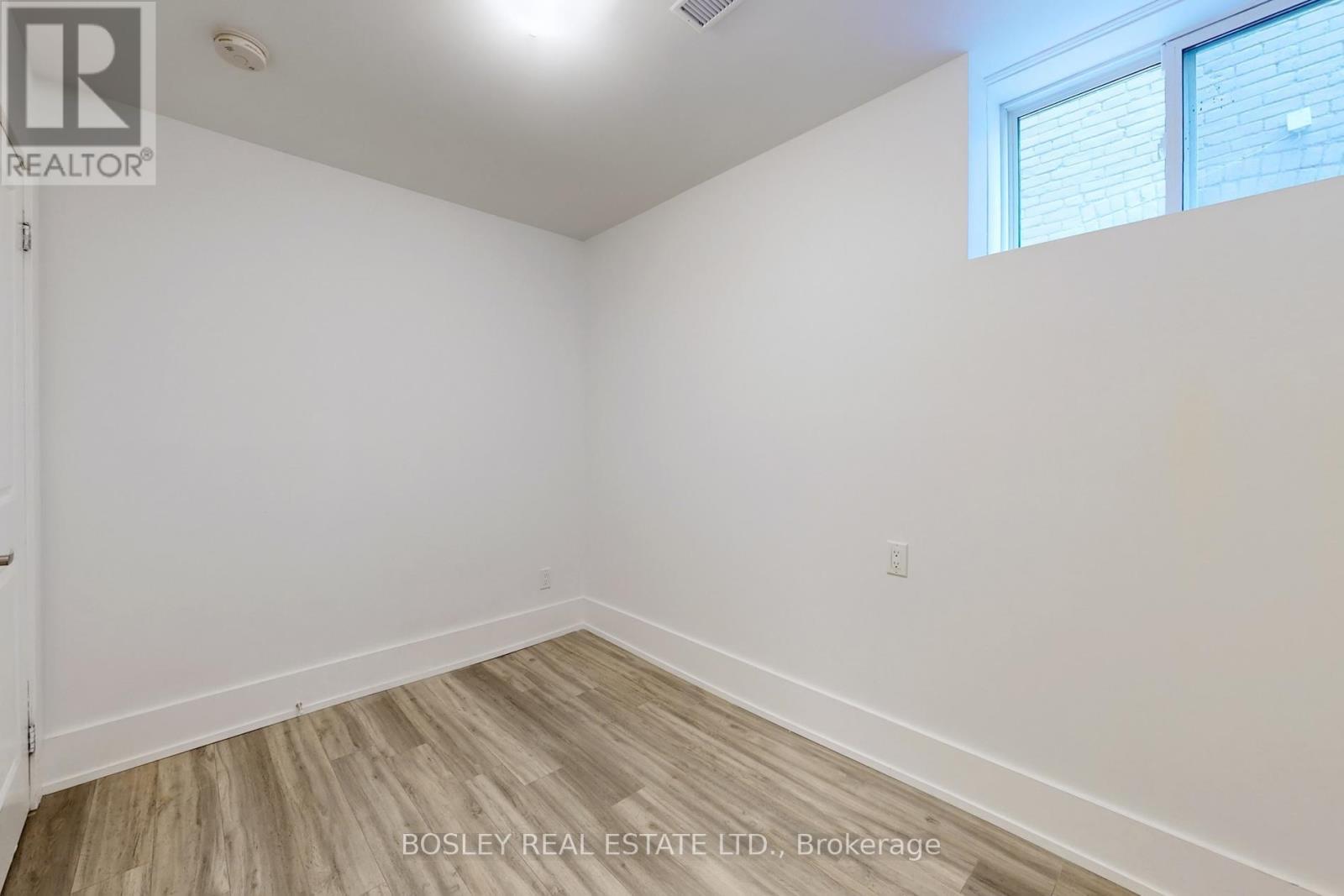 Lower - 33 Lawlor Avenue, Toronto, ON - Indoor Photo Showing Other Room