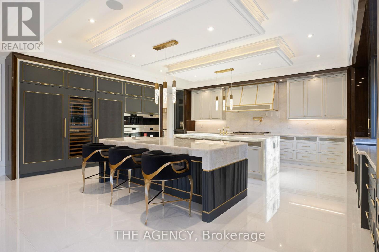 100 Bayview Ridge, Toronto, ON - Indoor Photo Showing Kitchen With Upgraded Kitchen