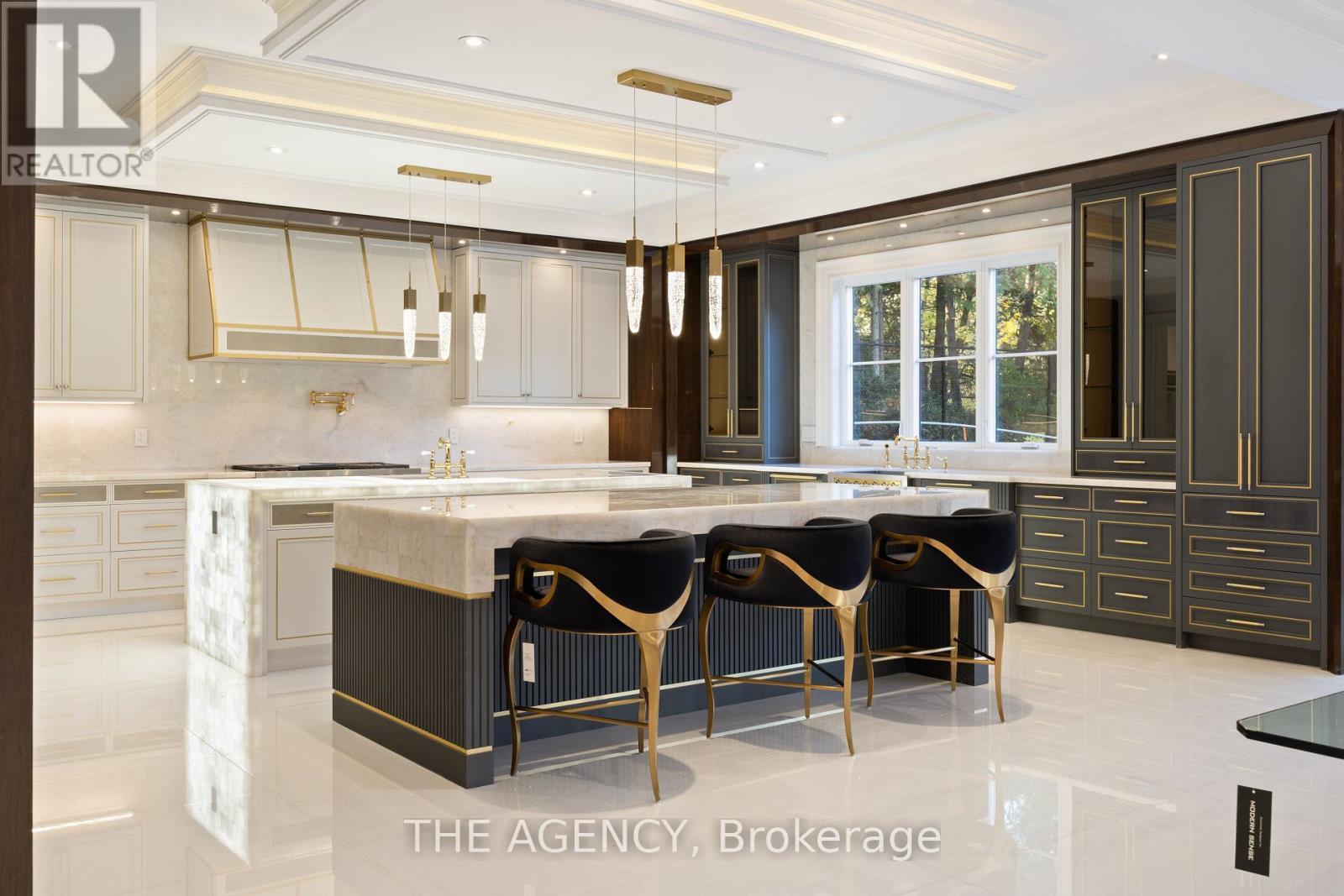 100 Bayview Ridge, Toronto, ON - Indoor Photo Showing Kitchen With Upgraded Kitchen