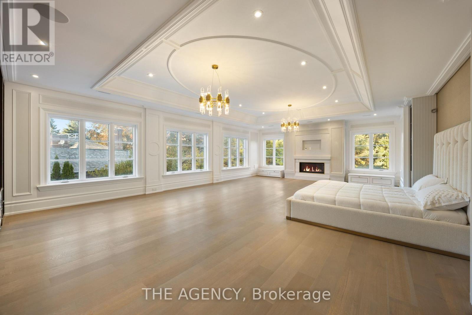 100 Bayview Ridge, Toronto, ON - Indoor Photo Showing Living Room