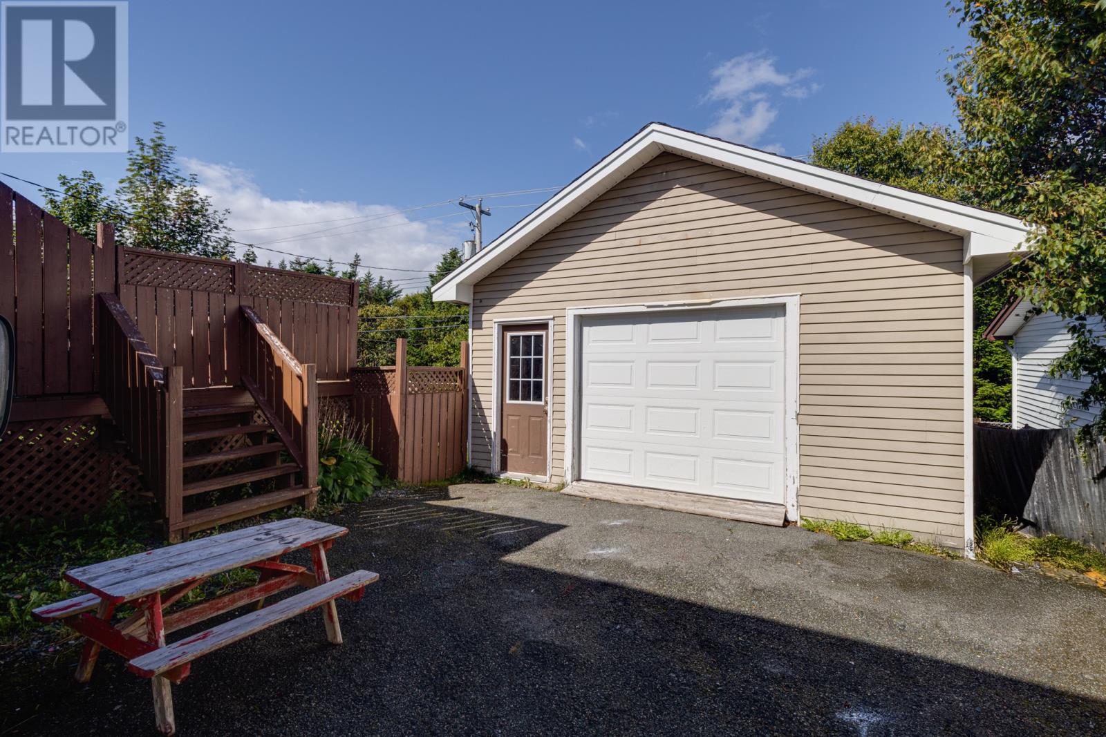10 Sauve Street, Mount Peal, NL - Outdoor With Exterior