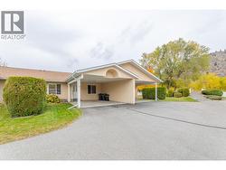 145-Redwing-Pl-Unit7-Oliver-BC-Riccardo-Manazza- exp realty View of the Carport and Front door -