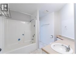 145-Redwing-Pl-Unit7-Oliver-BC-Riccardo-Manazza- exp realty View of the Bathroom -