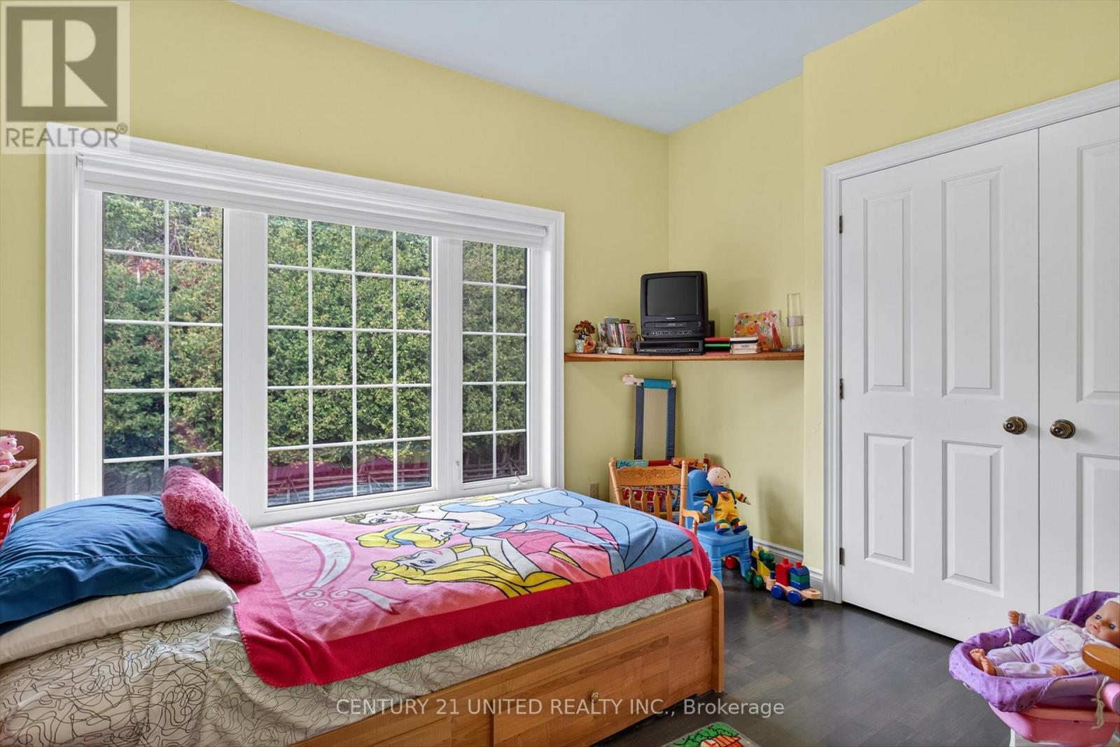 1599 Moore Drive, Cavan Monaghan (Cavan Twp), ON - Indoor Photo Showing Bedroom