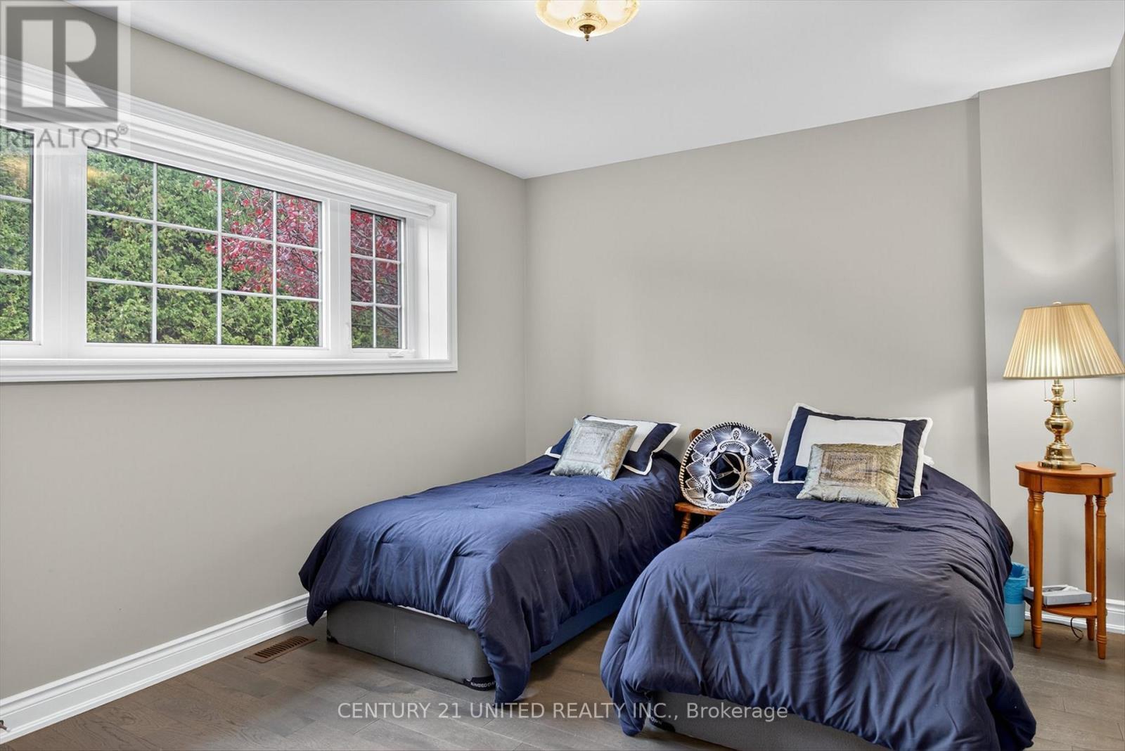 1599 Moore Drive, Cavan Monaghan (Cavan Twp), ON - Indoor Photo Showing Bedroom