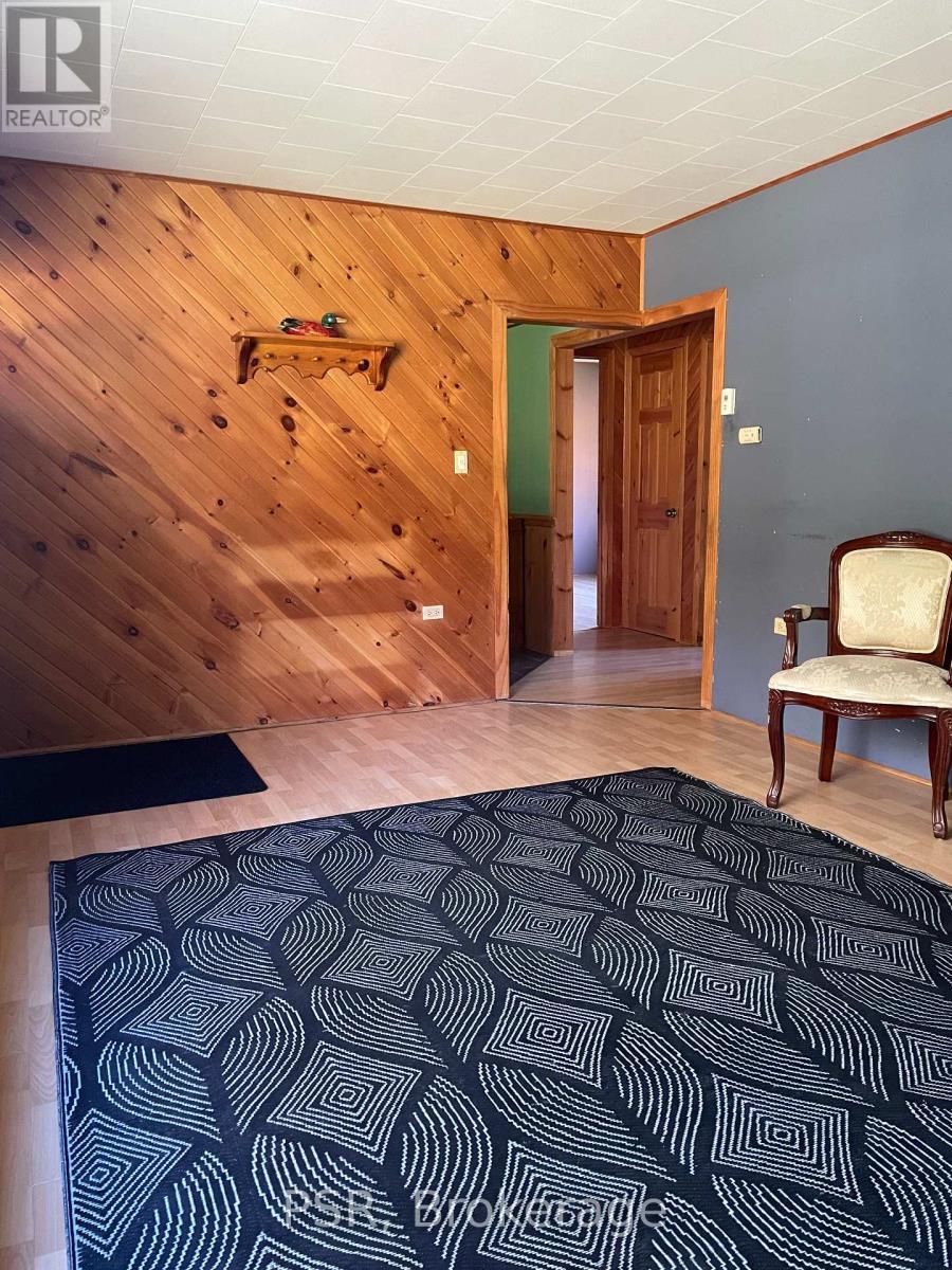 1094 Morinus Road, Muskoka Lakes (Medora), ON - Indoor Photo Showing Other Room