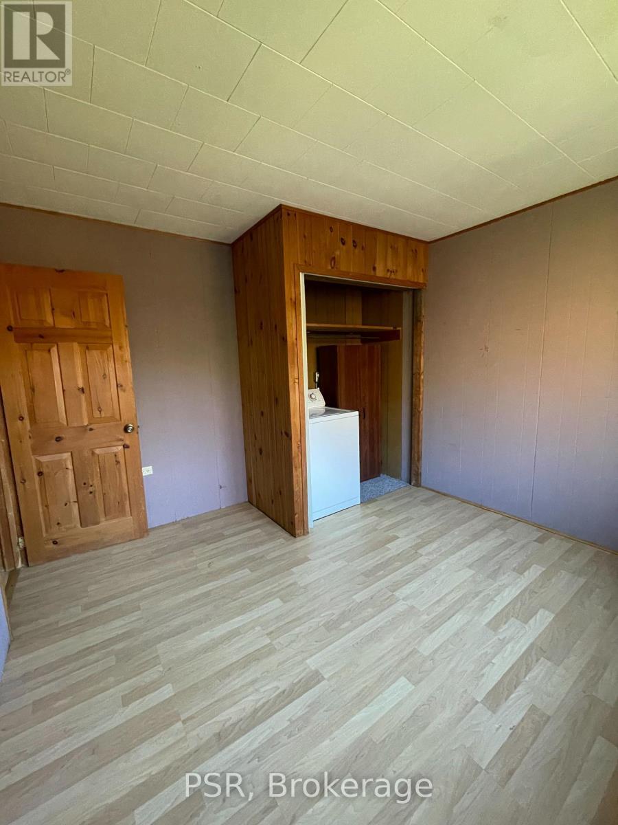 1094 Morinus Road, Muskoka Lakes (Medora), ON - Indoor