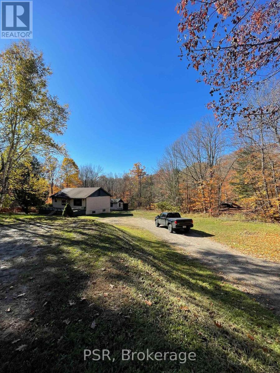 1094 Morinus Road, Muskoka Lakes (Medora), ON - Outdoor With View