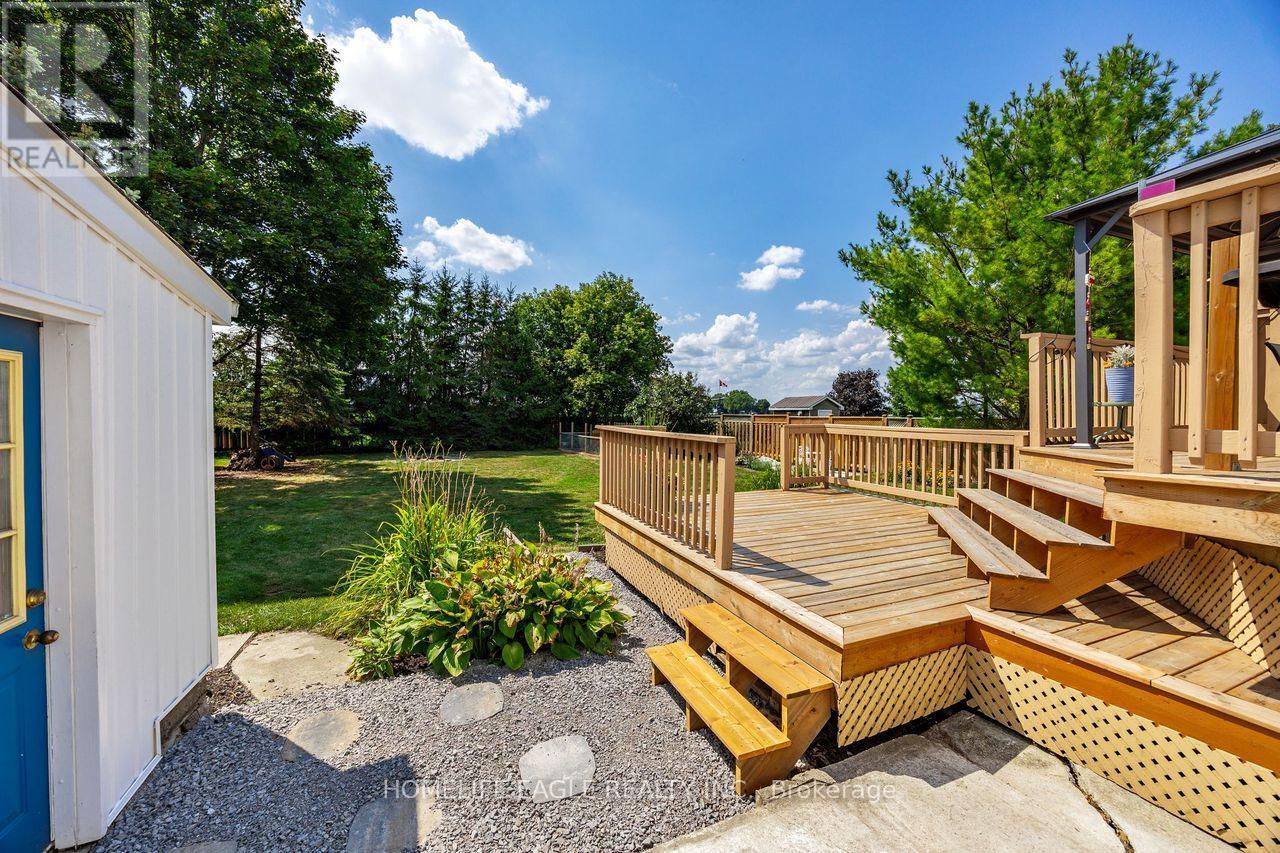 19280 Dufferin Street, King, ON - Outdoor With Deck Patio Veranda