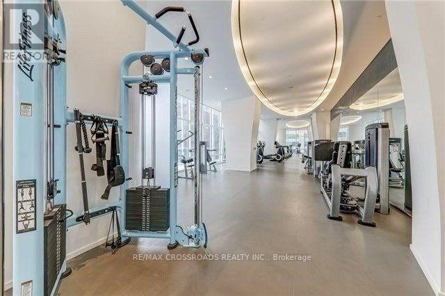 5010 - 1 Bloor Street E, Toronto, ON - Indoor Photo Showing Gym Room