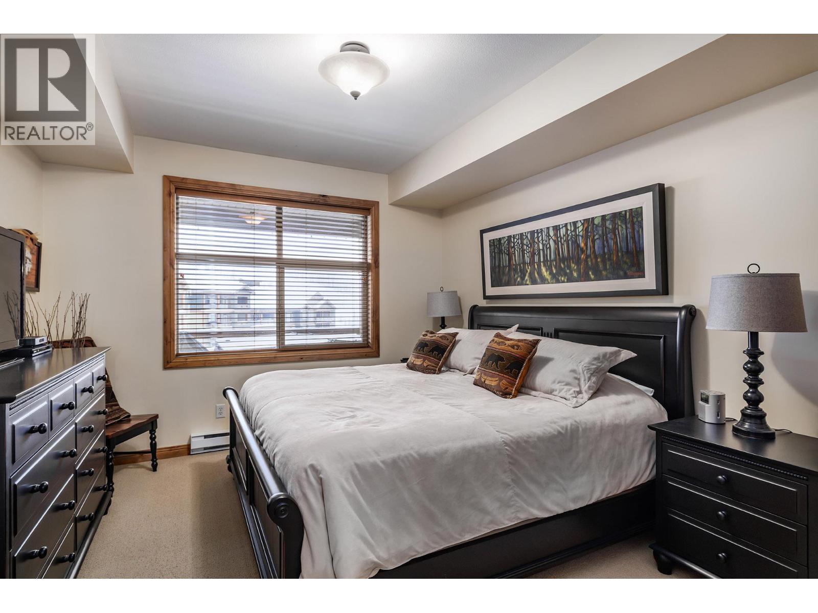 7700 Porcupine Road Unit# 4-602, Big White, BC - Indoor Photo Showing Bedroom