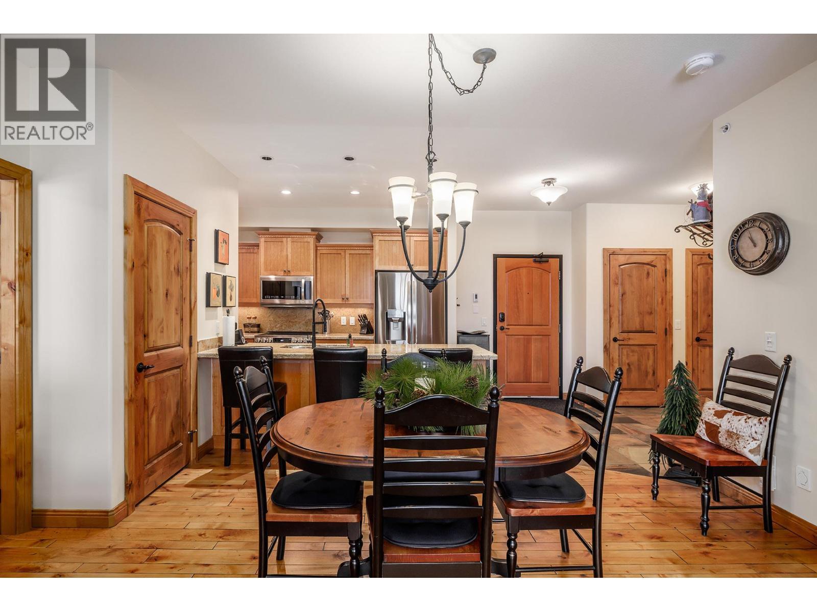 7700 Porcupine Road Unit# 4-602, Big White, BC - Indoor Photo Showing Dining Room