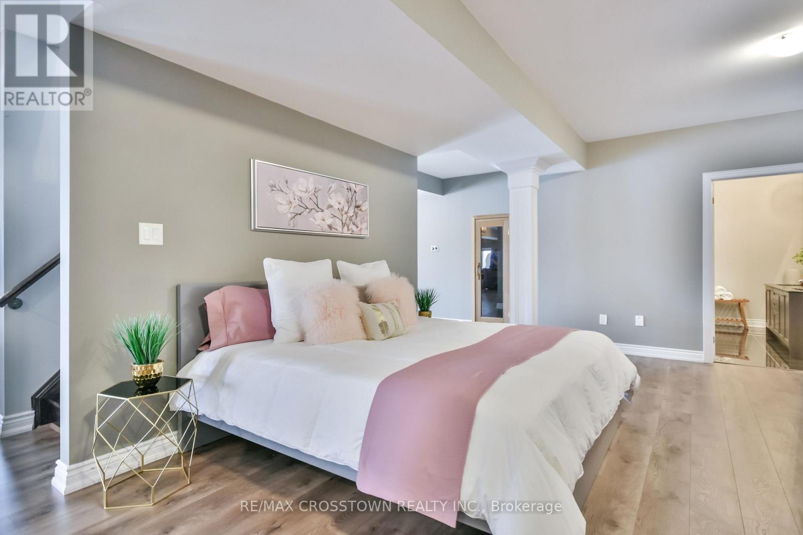 22 Stewart Crescent, Essa, ON - Indoor Photo Showing Bedroom