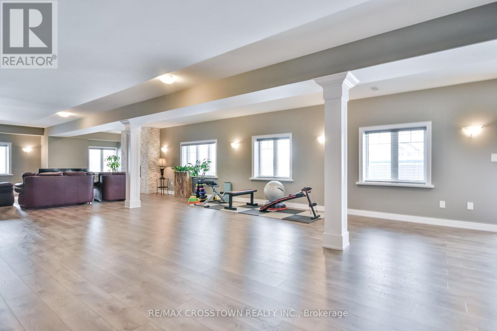 22 Stewart Crescent, Essa, ON - Indoor Photo Showing Gym Room