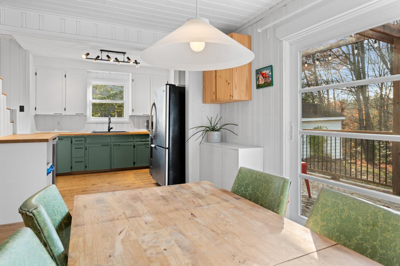 Kitchen - 929 Rue Des Lacs, Saint-Jérôme, QC - Indoor Photo Showing Other Room