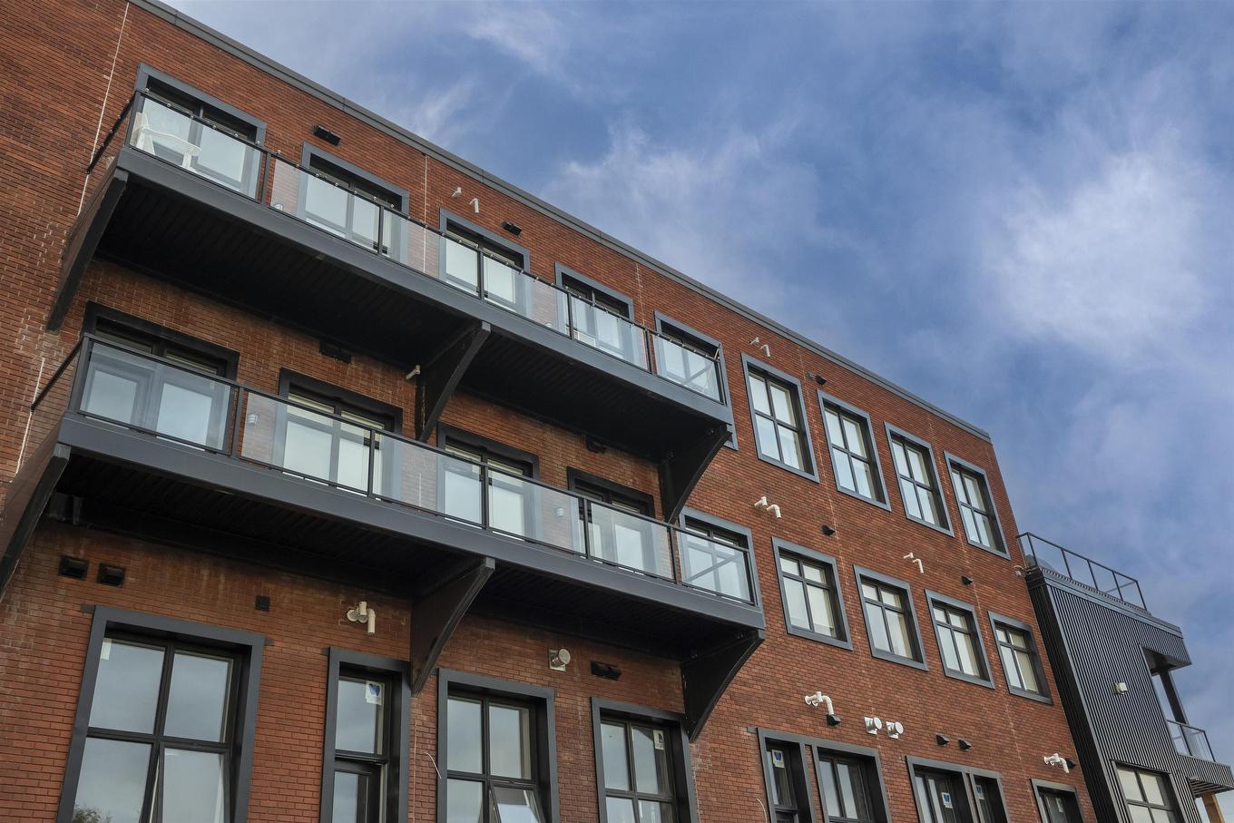 3207 96 High Street N, Thunder Bay, ON - Outdoor With Balcony With Exterior