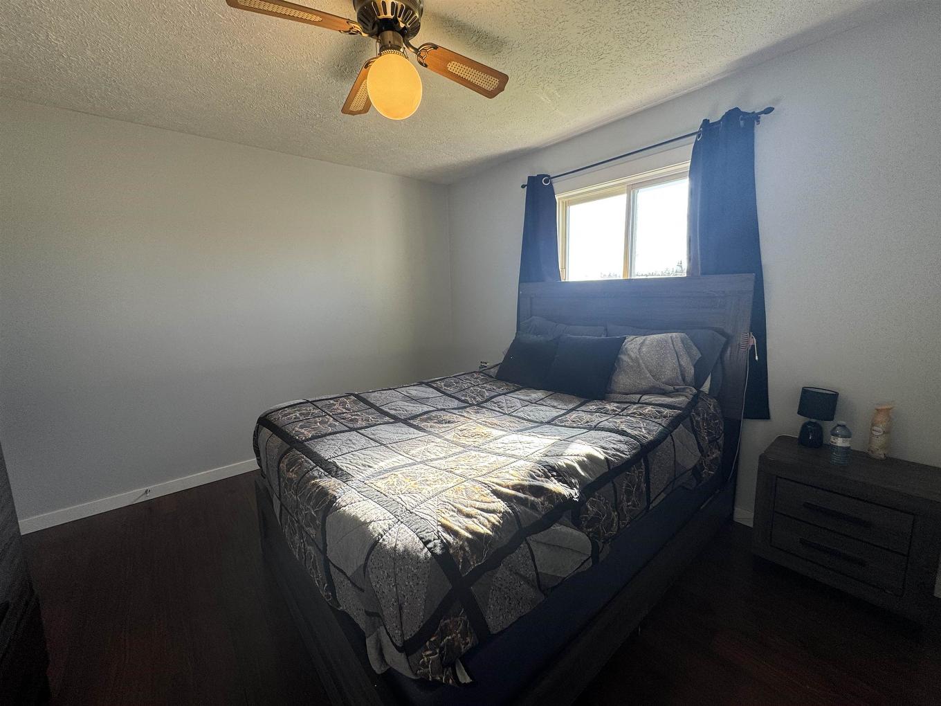 25 Brooks Street, Manitouwadge, ON - Indoor Photo Showing Bedroom