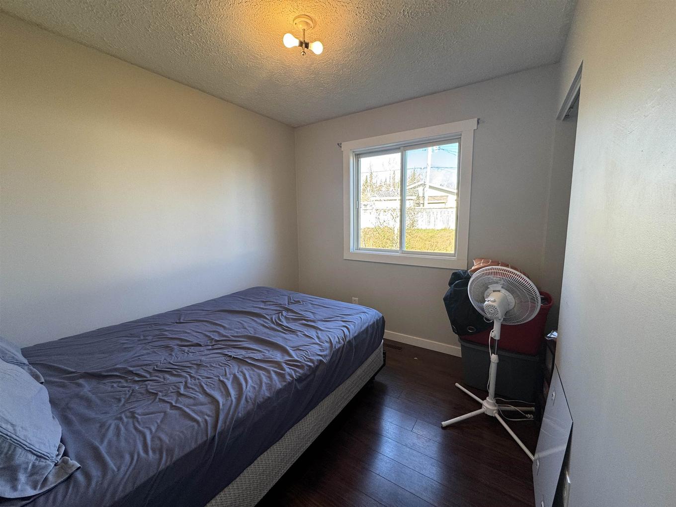 25 Brooks Street, Manitouwadge, ON - Indoor Photo Showing Bedroom