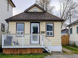 1108 Frederica Street W Thunder Bay, ON P7E 3Y2