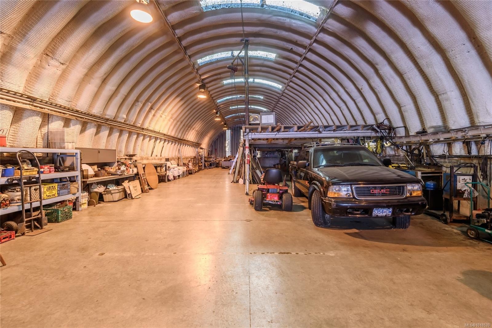 4976 David Rd, Royston, BC