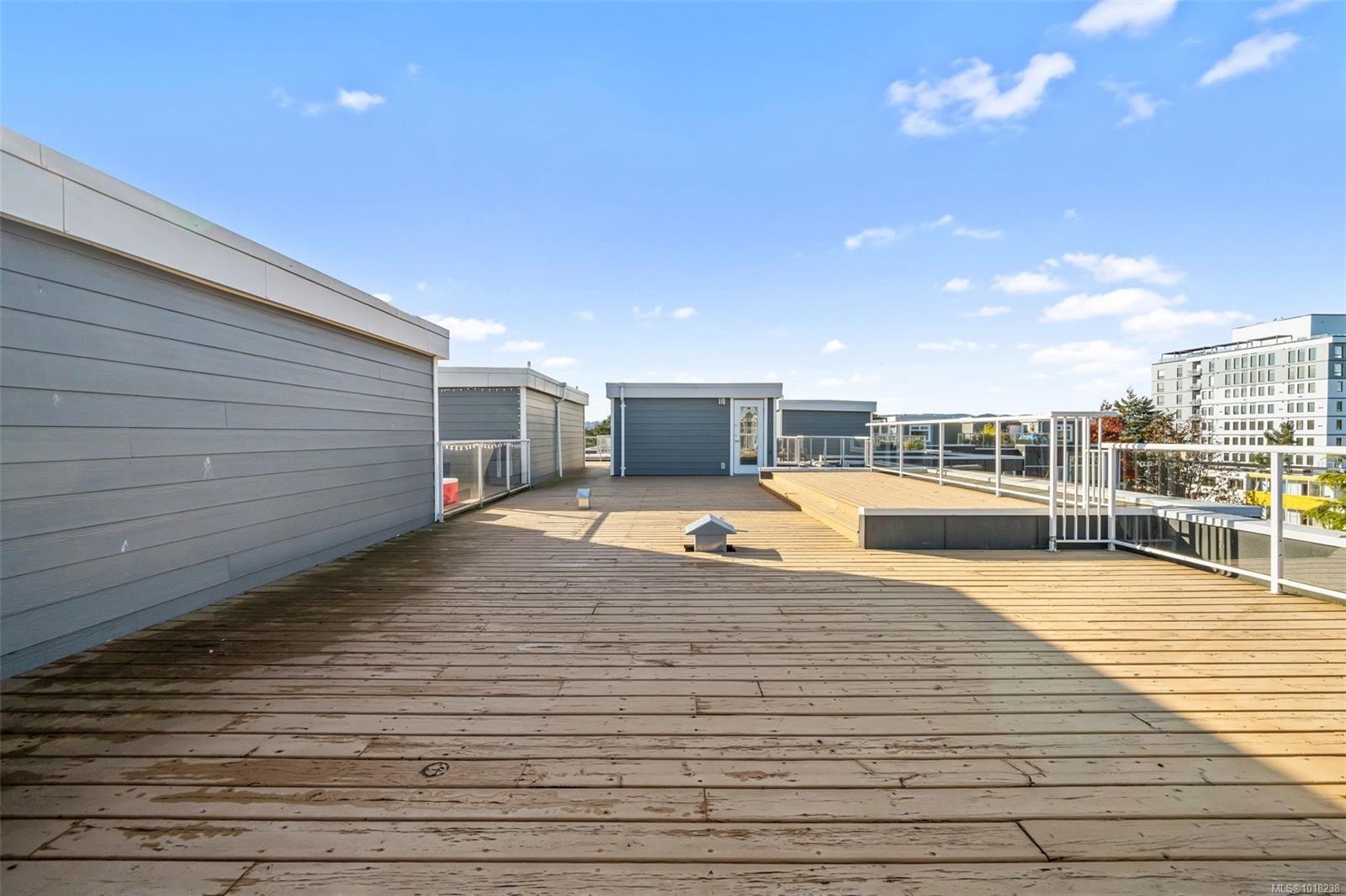 410-1315 Esquimalt Rd, Esquimalt, BC - Outdoor