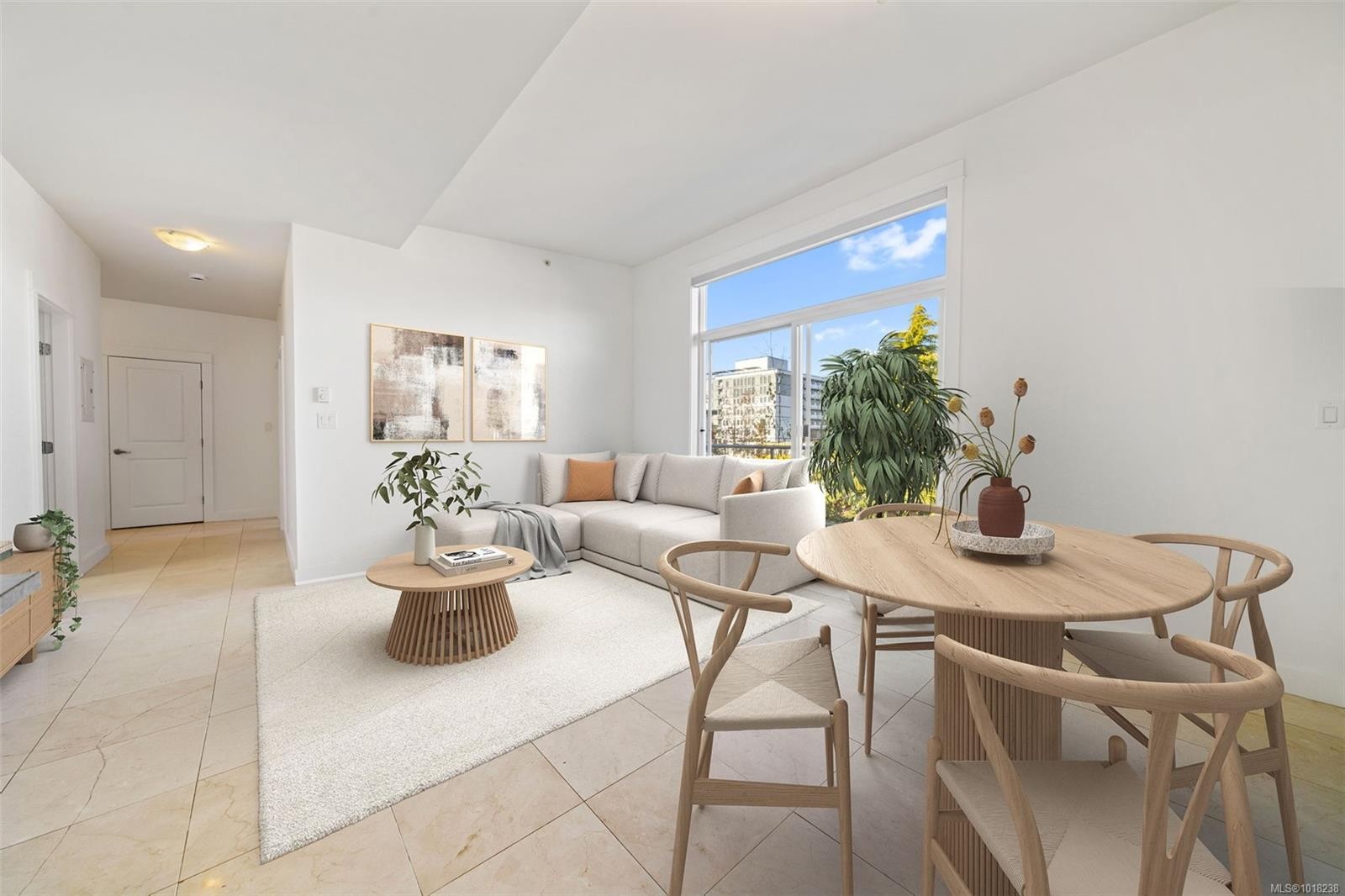 410-1315 Esquimalt Rd, Esquimalt, BC - Indoor Photo Showing Other Room