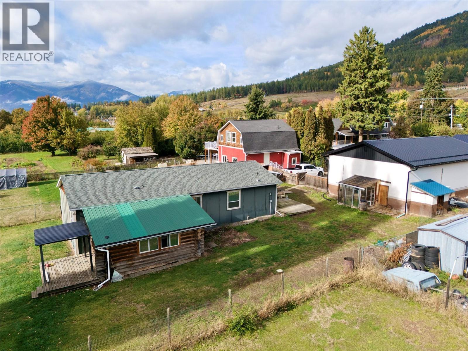 3211 Highway 3, Erickson, BC